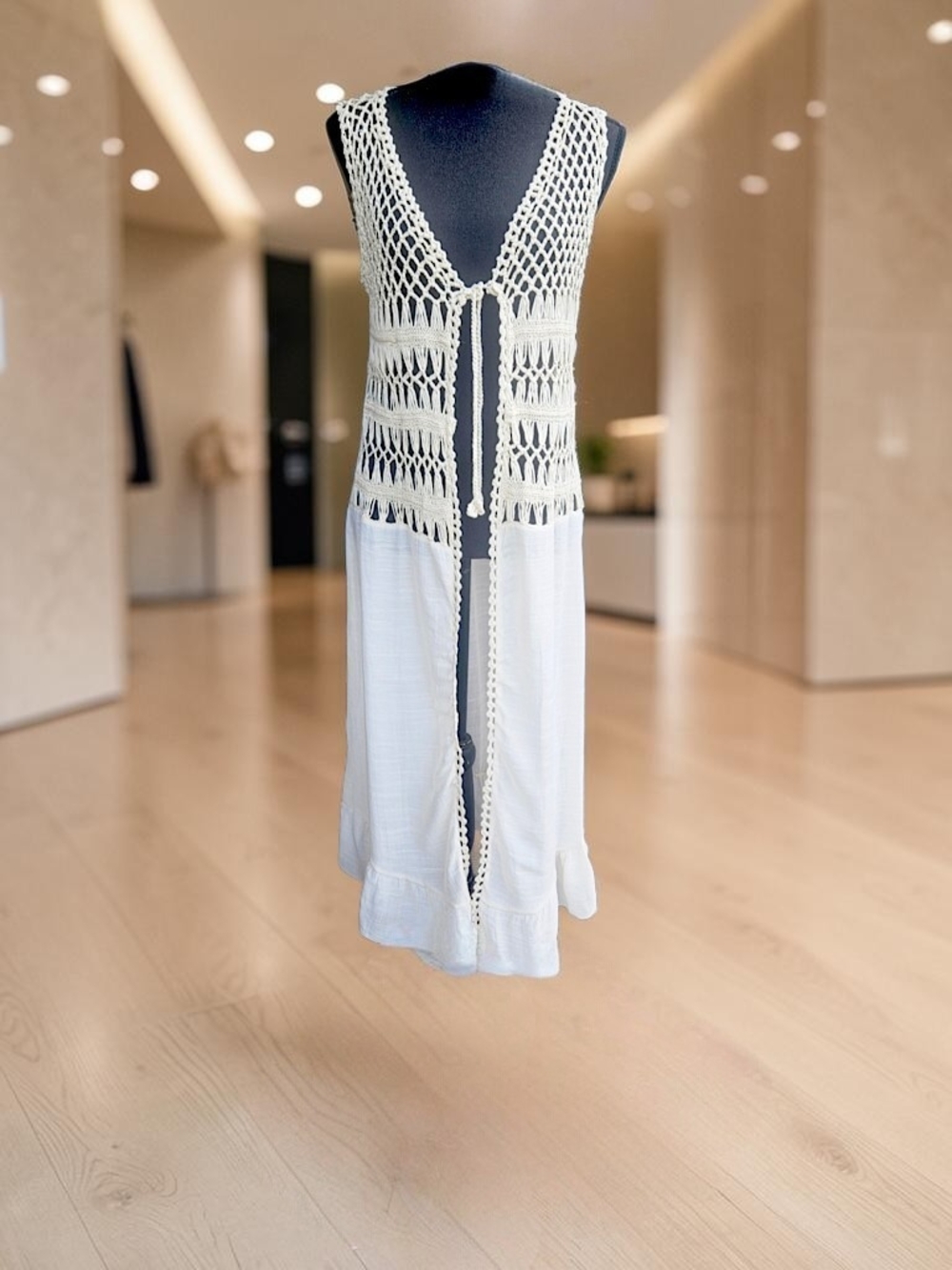 VIVID Cream Crochet Boho Longline Duster Vest Sleeveless Open Front Fringe